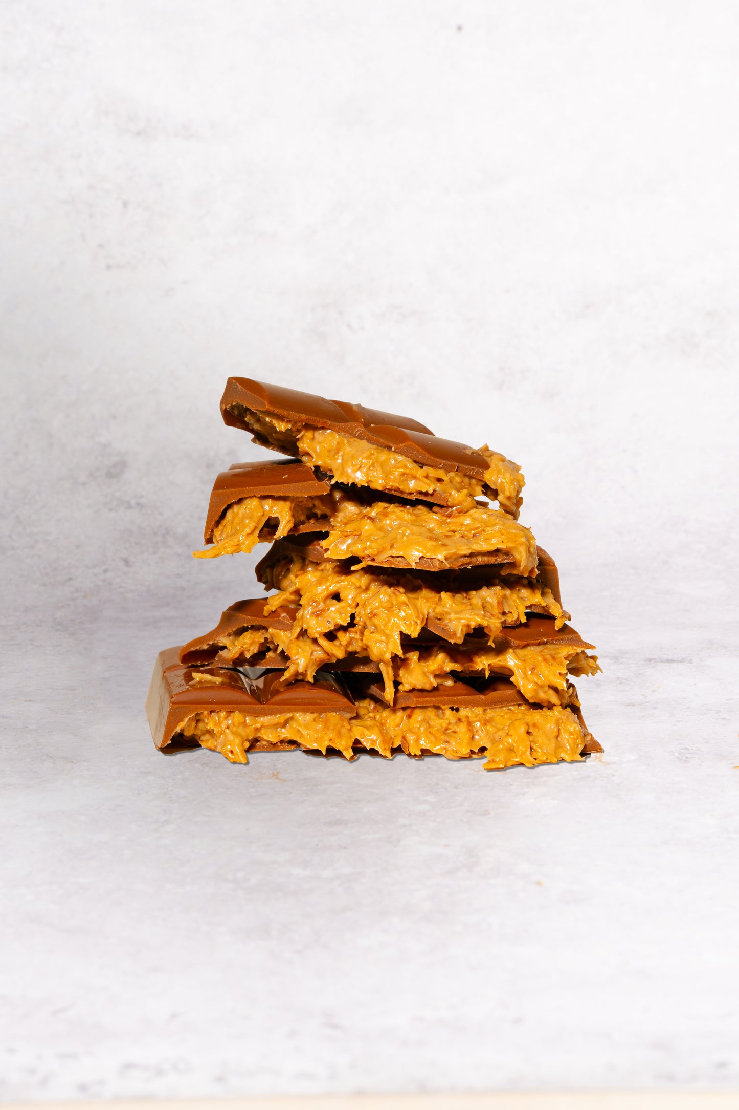 DUBAI - BUENO STYLE - 100 Grams